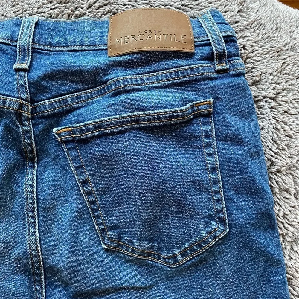 J. CREW Women’s Distressed Slim Jeans